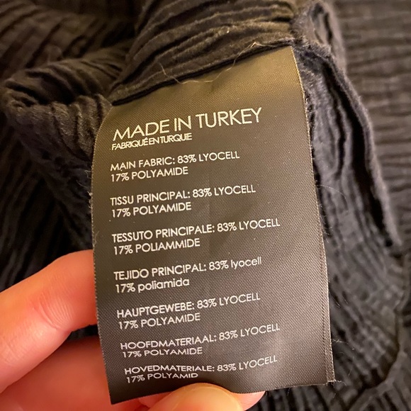 Club Monaco Puff Sleeve Blouse - Picture 11 of 12